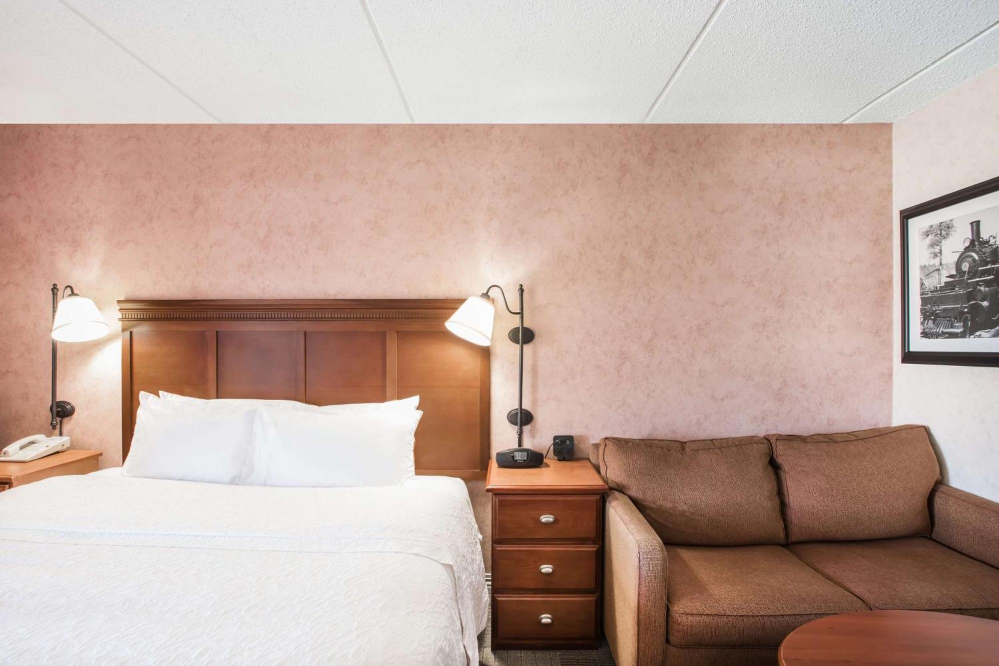 King Room - Mobility Access/Non-Smoking